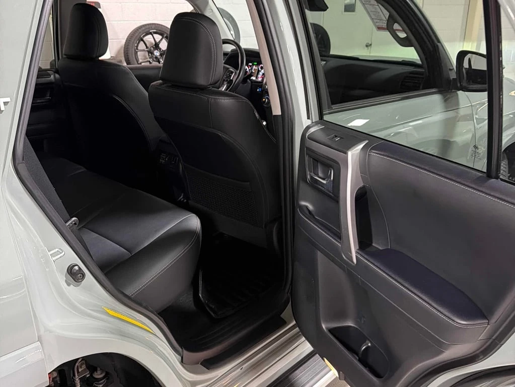 Toyota 4runner TRD Sport 4WD * CARFAX * 360 ������* �������� | Mobile.bg � ����������� 16