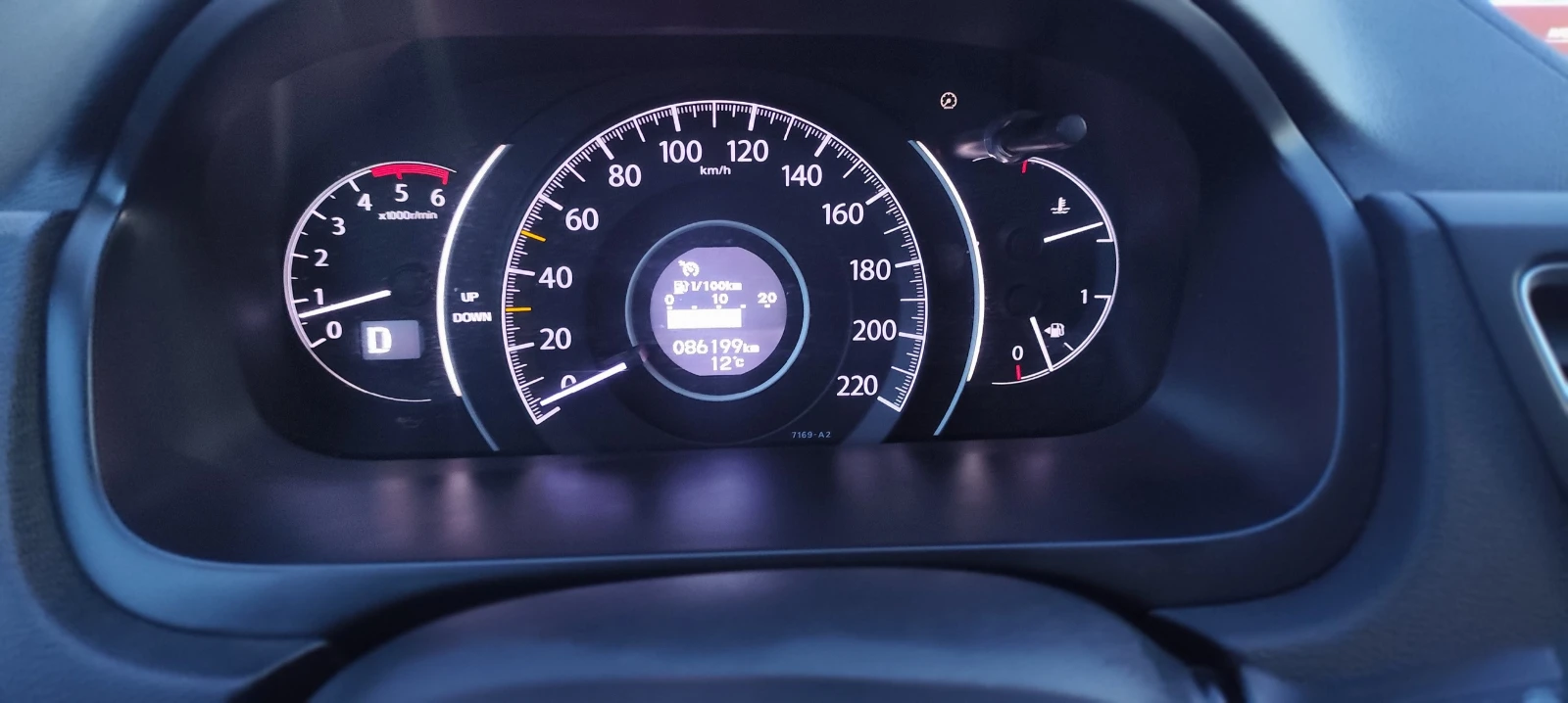 Honda Cr-v 1.6 I-DTEC, АВТОМАТ, НАВИ, ЛЕД, КМЕРА4x4.86000к.м., снимка 15 - Автомобили и джипове - 53819562