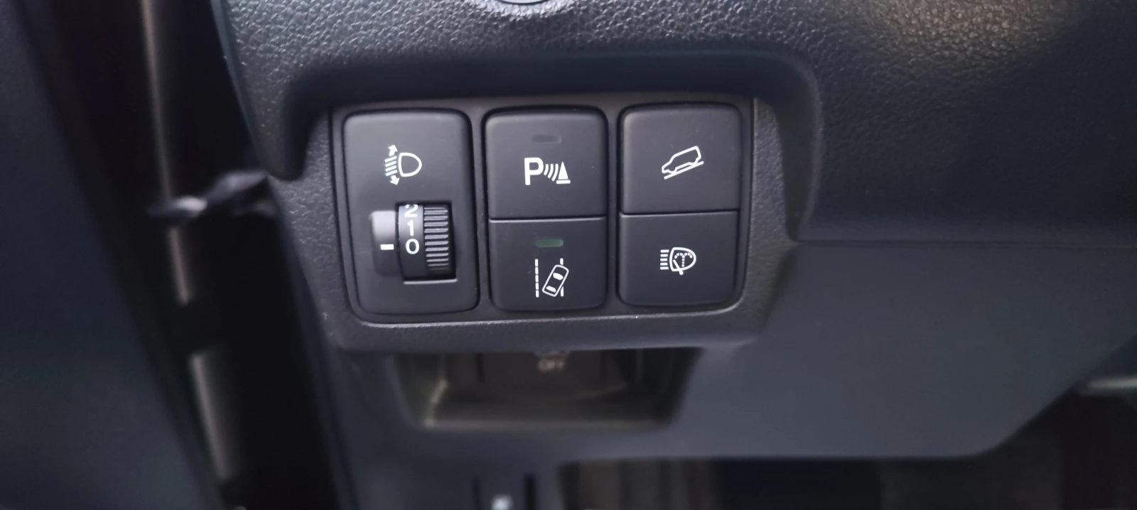 Honda Cr-v 1.6 I-DTEC, АВТОМАТ, НАВИ, ЛЕД, КМЕРА4x4.86000к.м., снимка 14 - Автомобили и джипове - 53819562