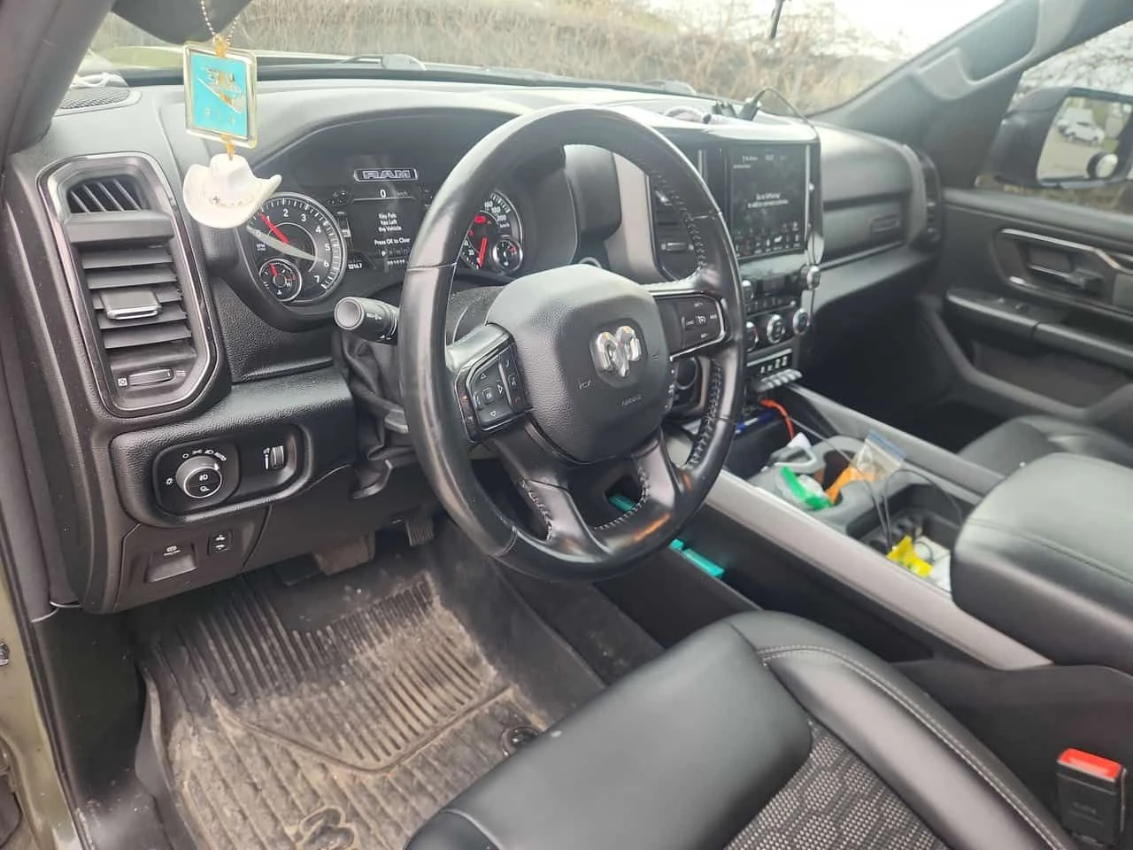 Dodge RAM 1500 | Big Horn | ПОДГРЕВ | CARFAX | , снимка 5 - Автомобили и джипове - 54608461