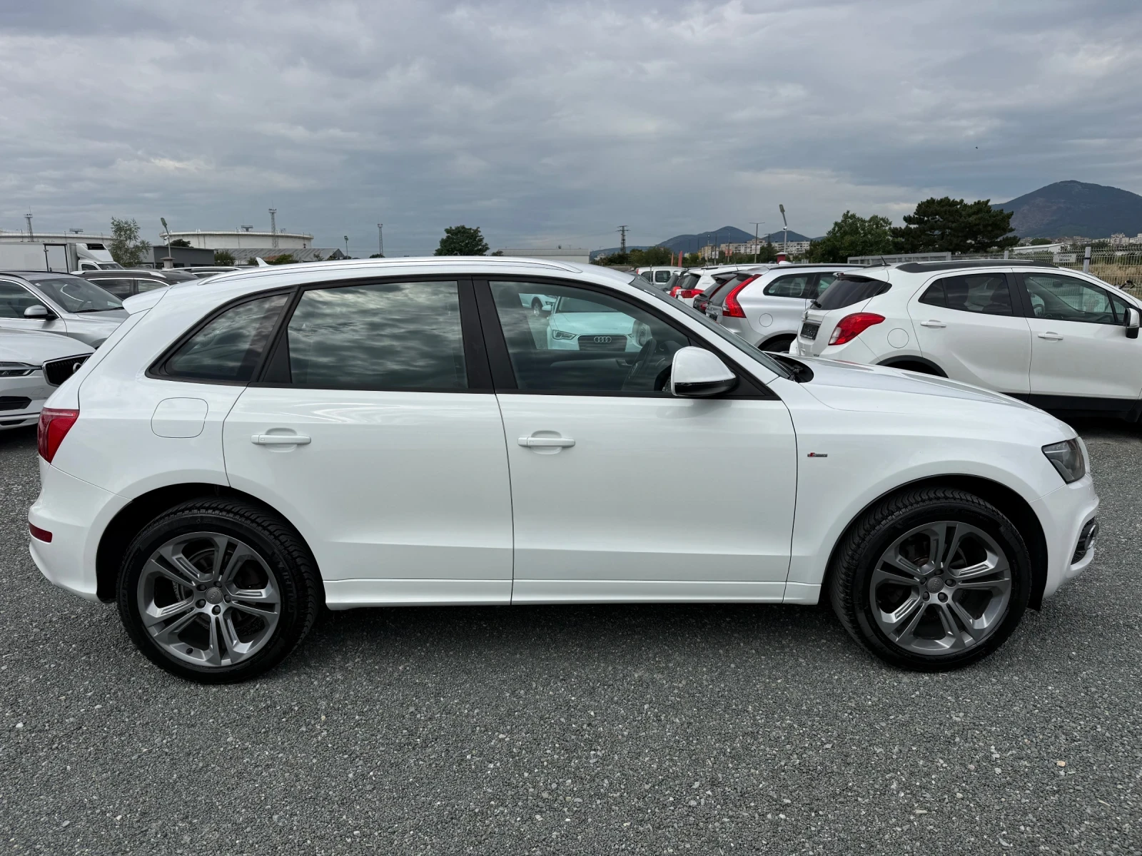 Audi Q5 (KATO НОВА)^(QUATTRO)^(S-Line), снимка 4 - Автомобили и джипове - 55406595