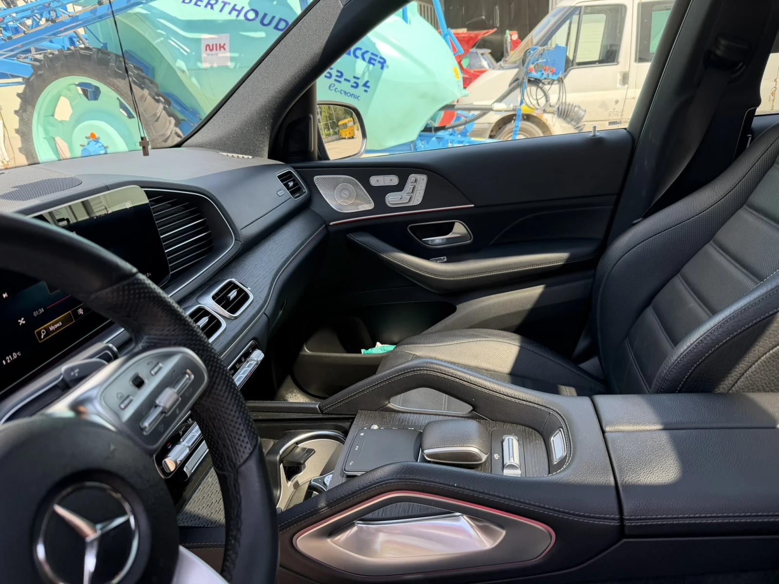 Mercedes-Benz GLS 400, снимка 17 - Автомобили и джипове - 55713764