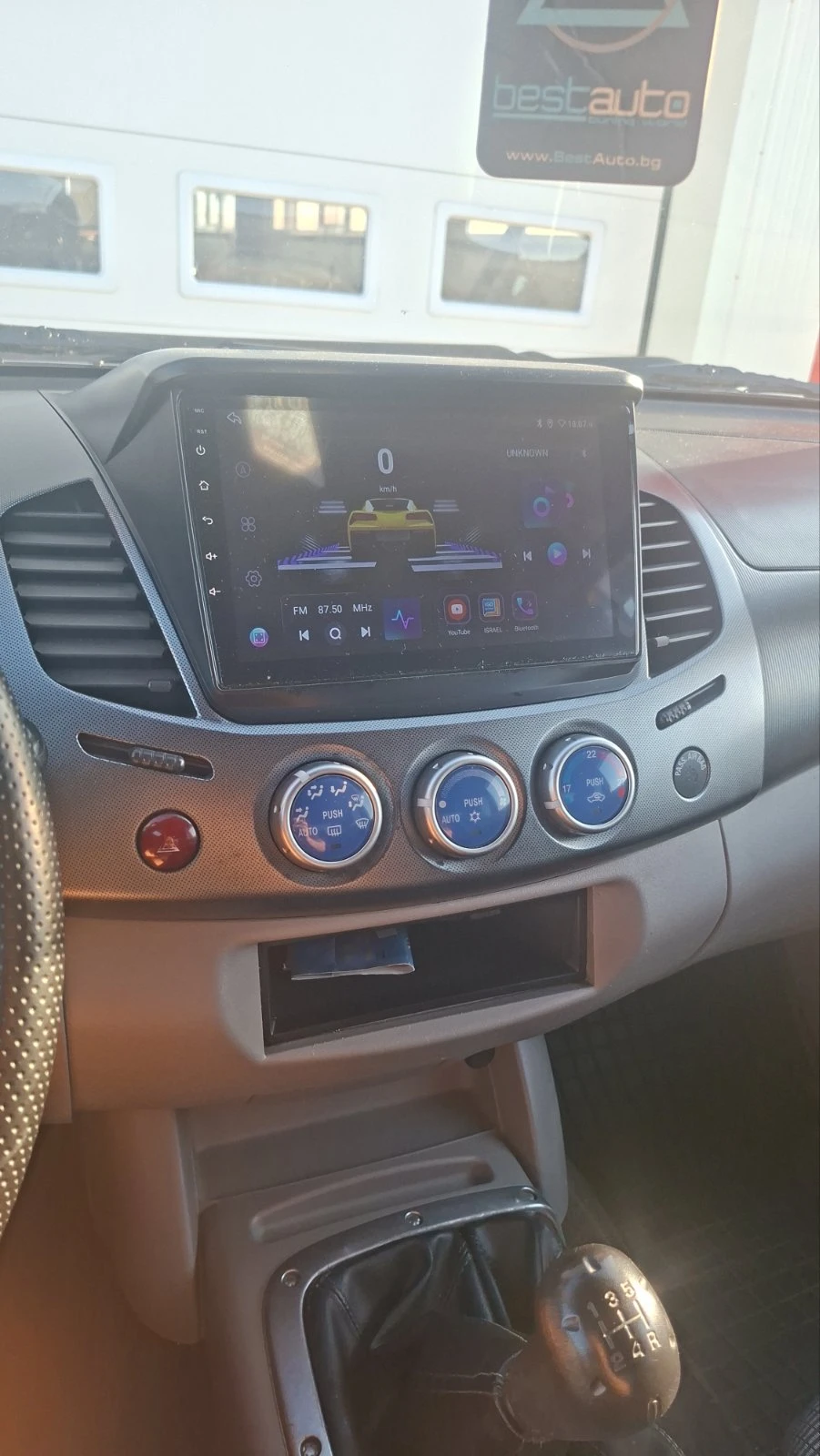 Mitsubishi L200, снимка 6 - Автомобили и джипове - 56294277