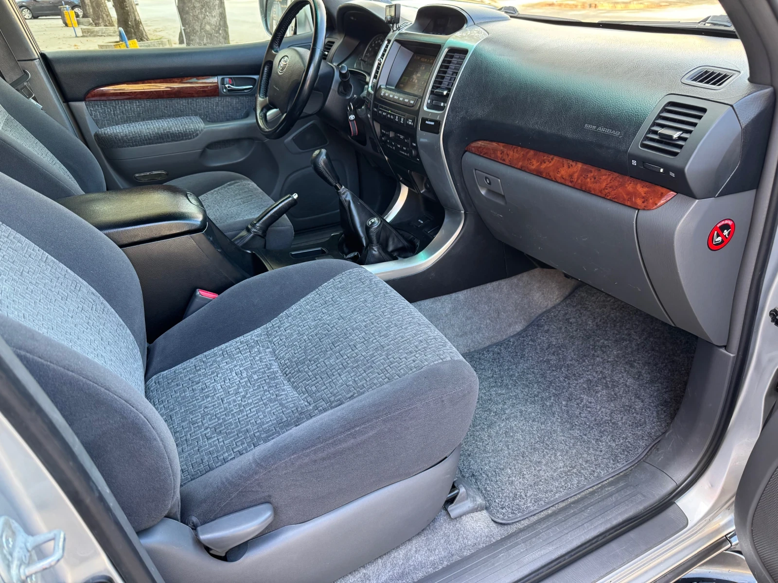Toyota Land cruiser, снимка 10 - Автомобили и джипове - 56575867