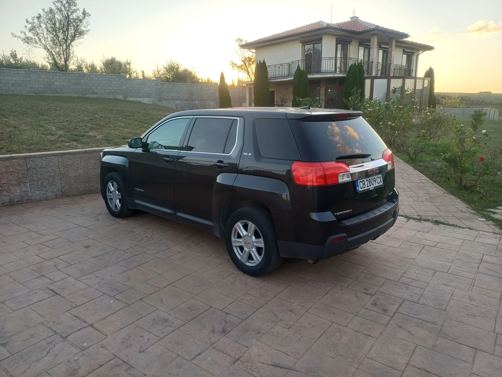 Jeep Cherokee GMC Terrain с течна газ, снимка 2 - Автомобили и джипове - 56653851