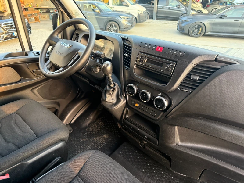 Iveco Daily 35C15 Maxi до 3.5т. Климатроник, снимка 10 - Бусове и автобуси - 52398985