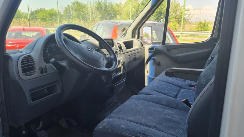 Mercedes-Benz Sprinter 211 2.2 CDI, снимка 7 - Бусове и автобуси - 52737785