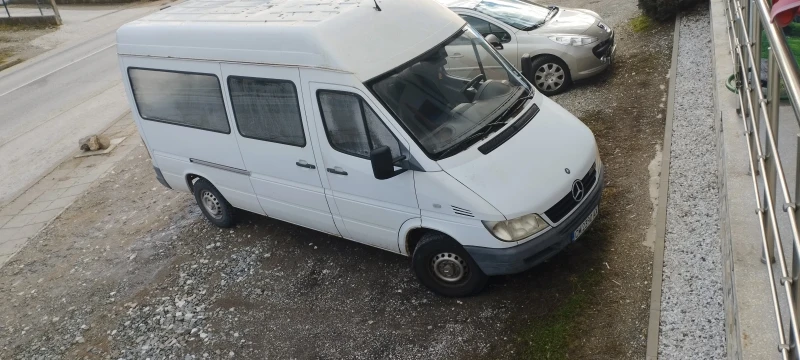 Mercedes-Benz Sprinter 211 8+ 1 CDI, снимка 2 - Бусове и автобуси - 53392897