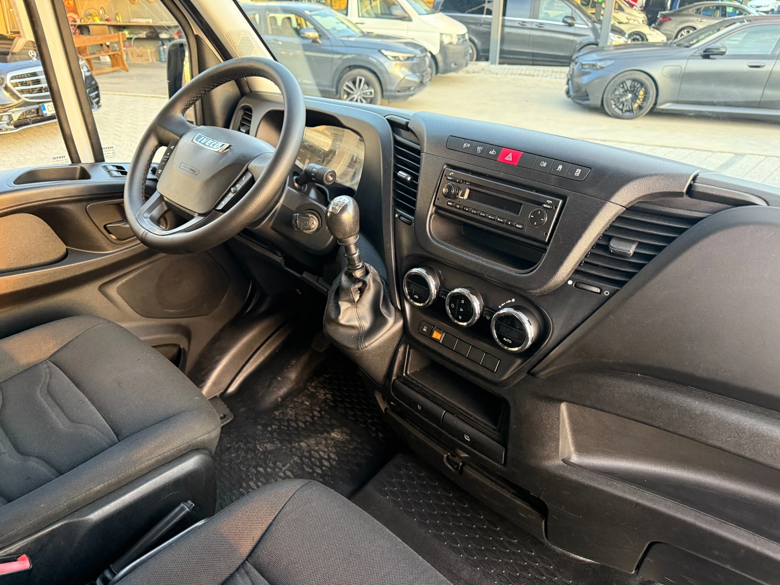 Iveco Daily 35C15 Maxi  3.5.  | Mobile.bg   10