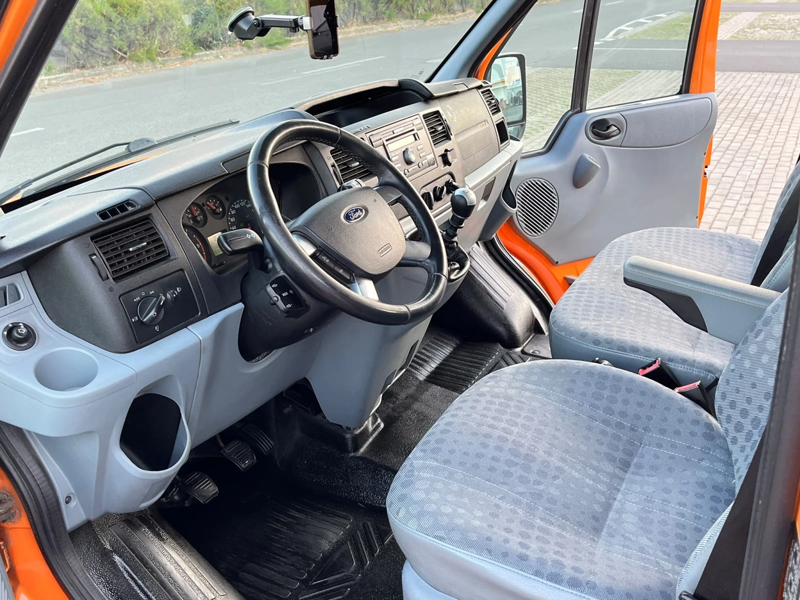 Ford Transit 2.2TDCI/8+ 1/2013Г, снимка 9 - Бусове и автобуси - 55546038