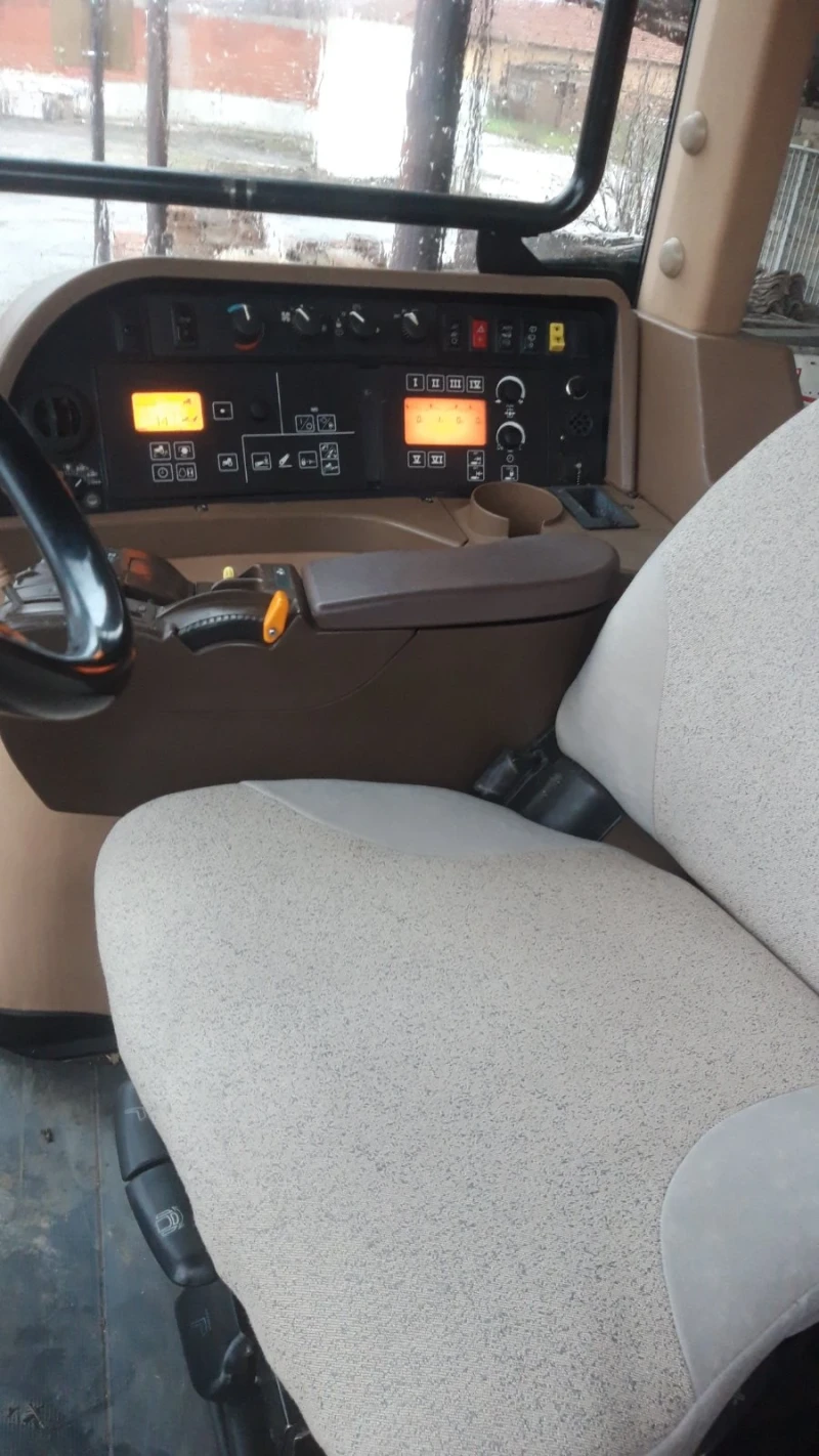 Трактор John Deere 7920, снимка 6 - Селскостопанска техника - 52610772