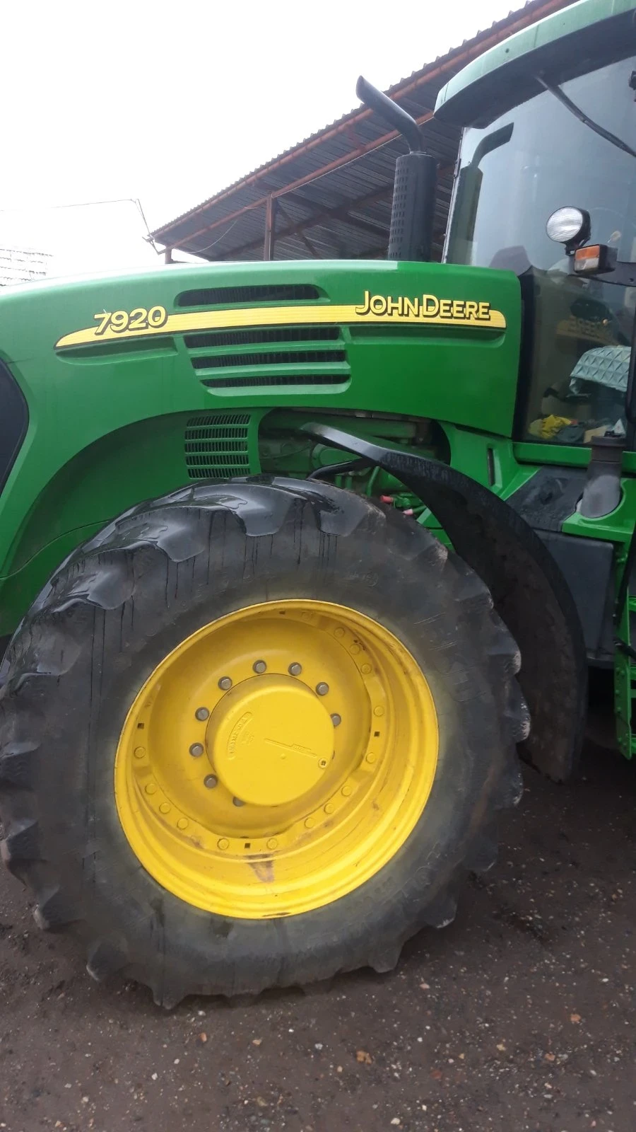 Трактор John Deere 7920 - изображение 9
