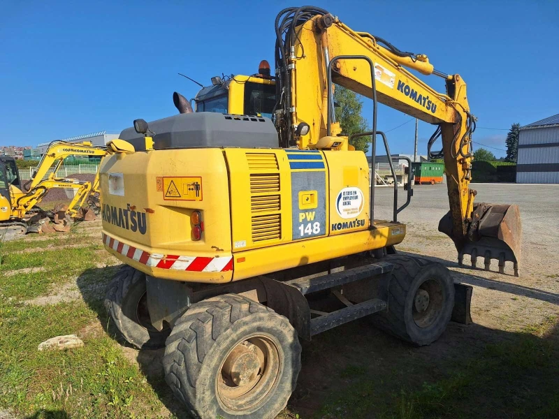 Багер Komatsu PW148, снимка 1 - Индустриална техника - 47903321