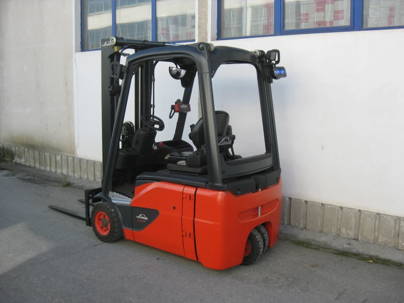 Електрокар Linde Е16-02 КАНТАР, снимка 3 - Индустриална техника - 52424855