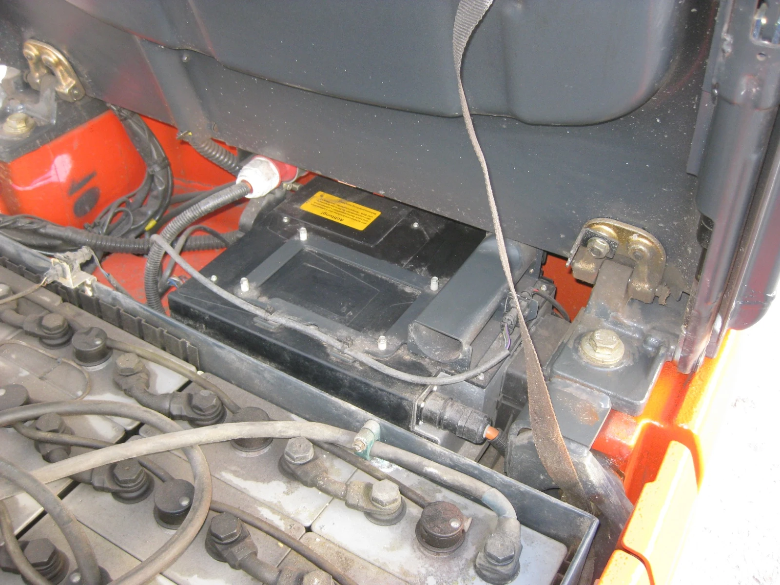  Linde 16-02  | Mobile.bg   11