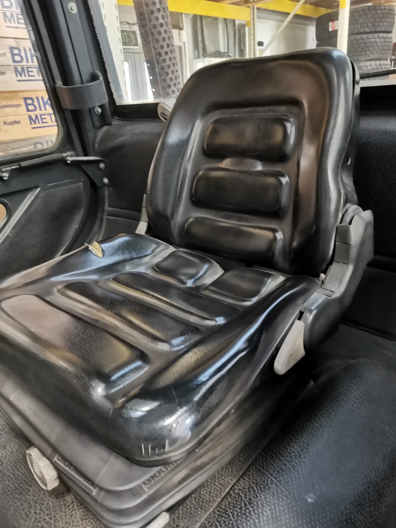 Мотокар Linde H40D, Diesel, снимка 9 - Индустриална техника - 54168069