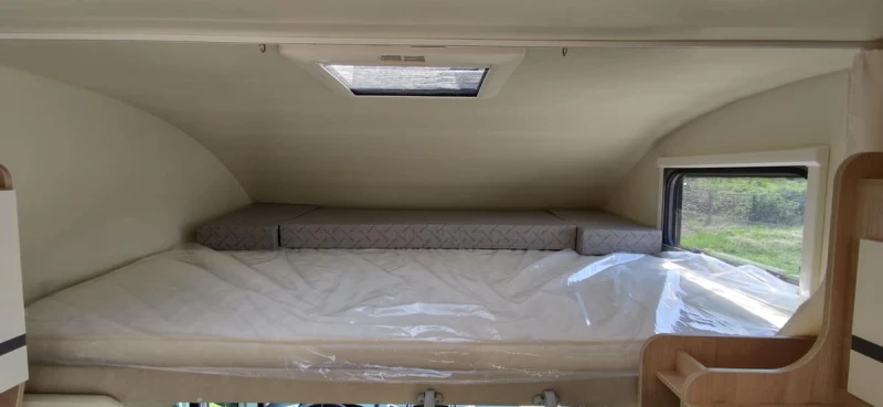 Кемпер Giottiline SIENA 440, снимка 7 - Каравани и кемпери - 50017361