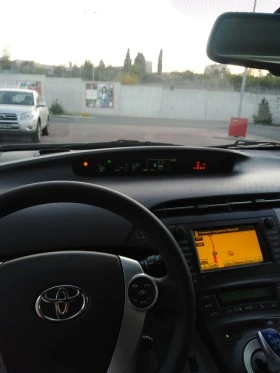 Toyota Prius, снимка 10