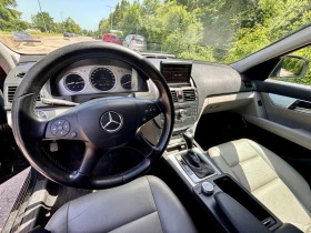 Mercedes-Benz C 300, снимка 11