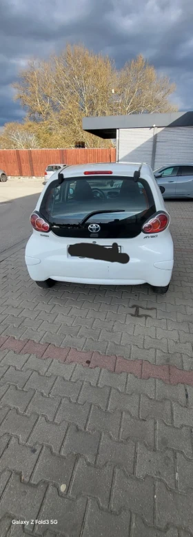 Обява за продажба на Toyota Aygo ~4 600 лв. - изображение 2