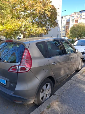 Renault Scenic 1.5 dCi (110 Hp) FAP, снимка 6 — Bazar.bg Renault Scenic 1.5 dCi (110 Hp) FAP, снимка 6