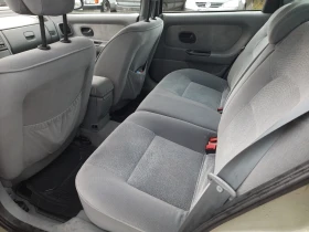 Renault Laguna 1.8-16 V , серия КОНКОРД, снимка 8