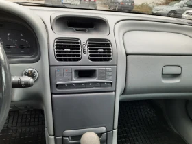 Renault Laguna 1.8-16 V , серия КОНКОРД, снимка 10