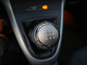 Toyota Verso 1.6 VVTI Навигация Камера Евро 5 - 5500 € / 10757.07 лв. - 31739604 16