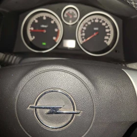 Opel Astra - 2680 € / 5241.62 лв. - 64433307 3