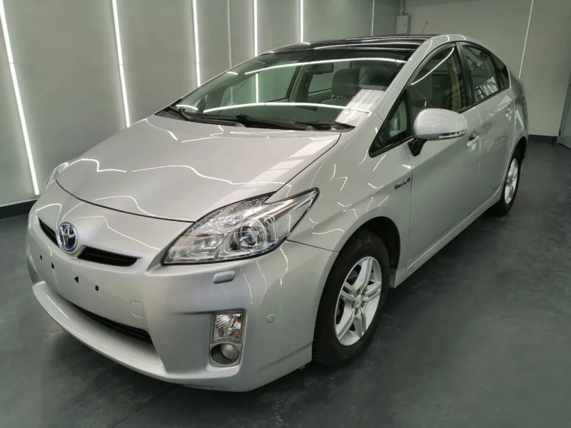 Toyota Prius, снимка 1 - Автомобили и джипове - 46971819