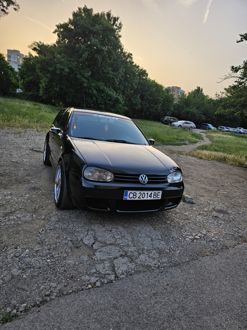 VW Golf 1.9 101 перфект, снимка 2 - Автомобили и джипове - 46312252