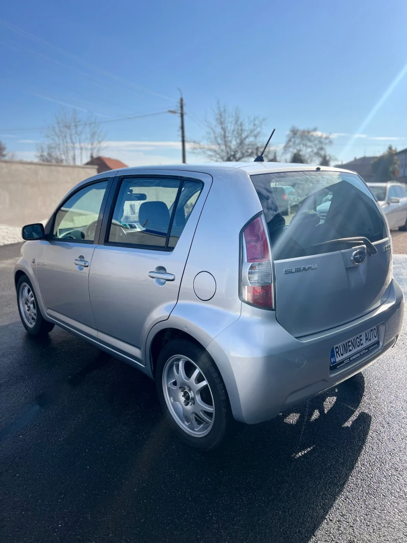 Subaru Justy 1.0 i ГЕРМАНИЯ, снимка 4 - Автомобили и джипове - 48435901