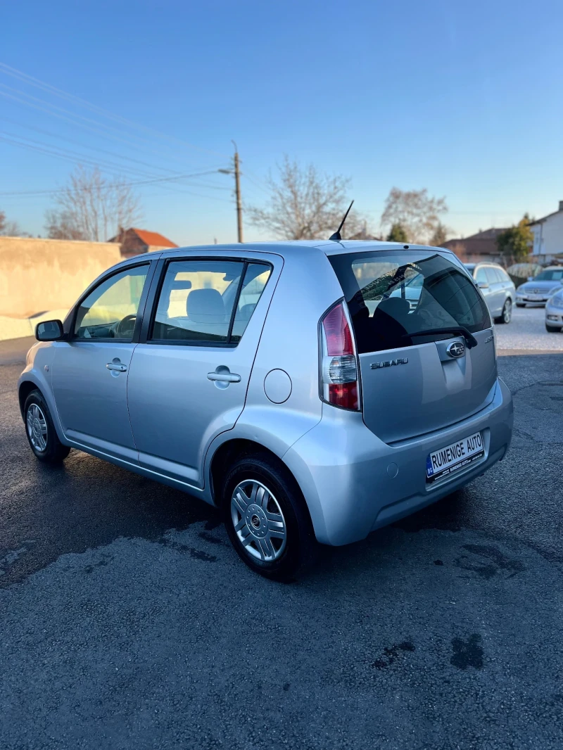 Subaru Justy 1.0 i ГЕРМАНИЯ, снимка 4 - Автомобили и джипове - 48435901