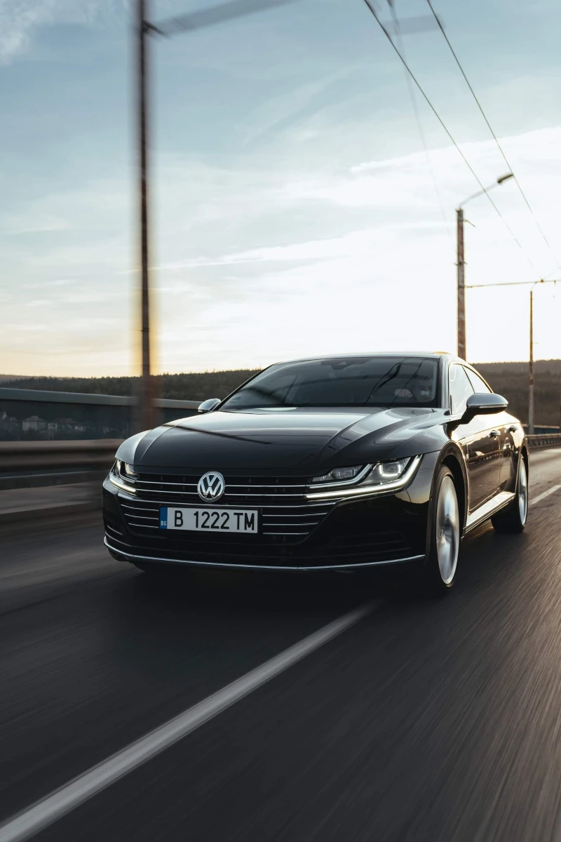 VW Arteon, снимка 4 - Автомобили и джипове - 49512954