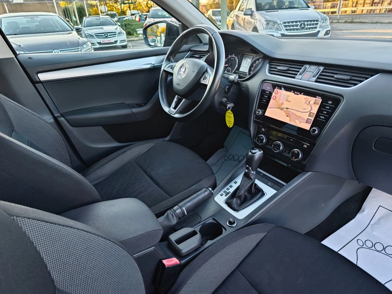 Skoda Octavia 1, 4  G-TEC  DSG, снимка 11 - Автомобили и джипове - 52120469