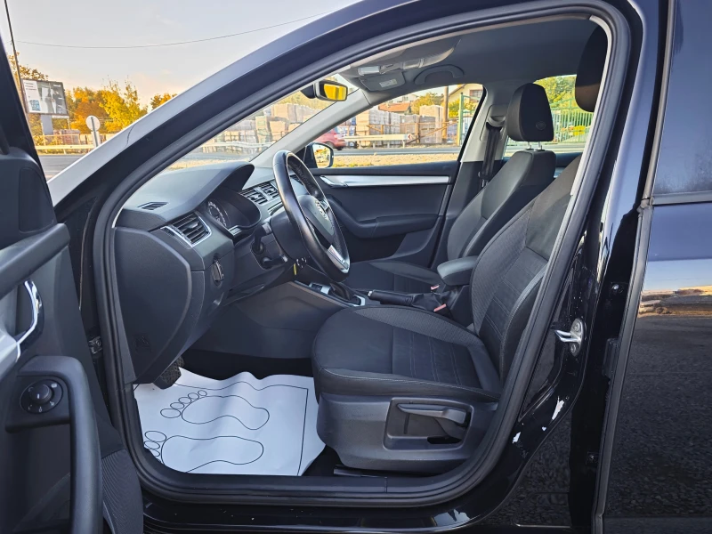 Skoda Octavia 1, 4  G-TEC  DSG, снимка 9 - Автомобили и джипове - 52120469