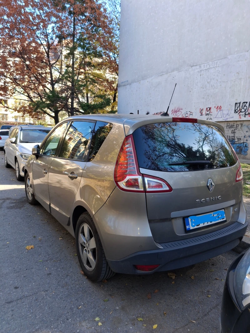 Renault Scenic 1.5 dCi (110 Hp) FAP, снимка 5 - Автомобили и джипове - 52360351
