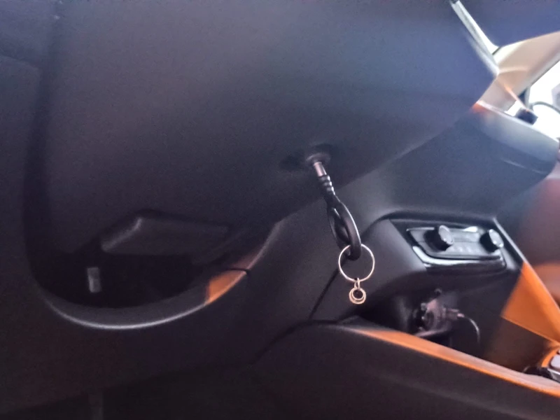 Opel Corsa 1.2i GPL, снимка 14 - Автомобили и джипове - 52812371