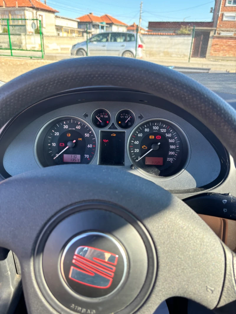 Seat Ibiza, снимка 6 - Автомобили и джипове - 52850776