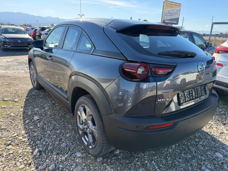 Mazda MX-30, снимка 7 - Автомобили и джипове - 53129224