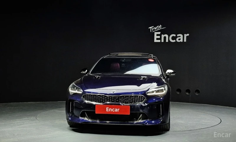 Kia Stinger, снимка 3 - Автомобили и джипове - 53380757