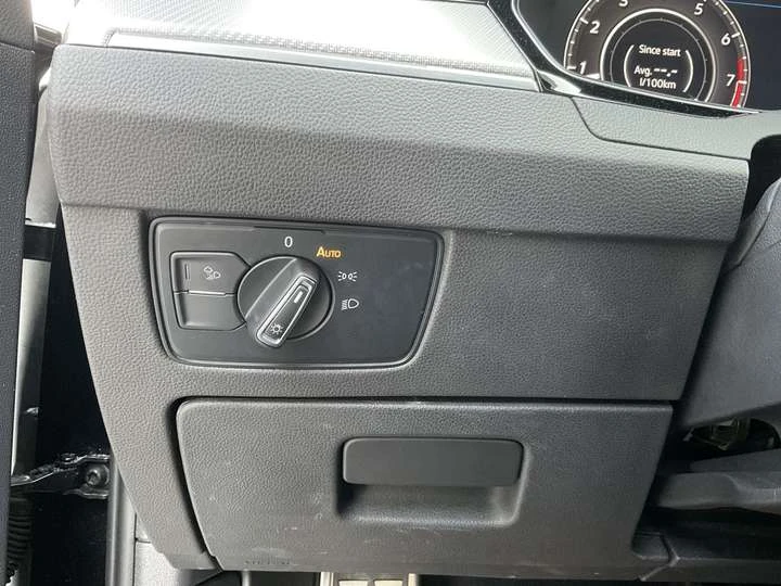 VW Arteon 4Motion SEL w/ R-Line - LTHR! NAV! BACK-UP CAM! BS, снимка 14 - Автомобили и джипове - 53454093