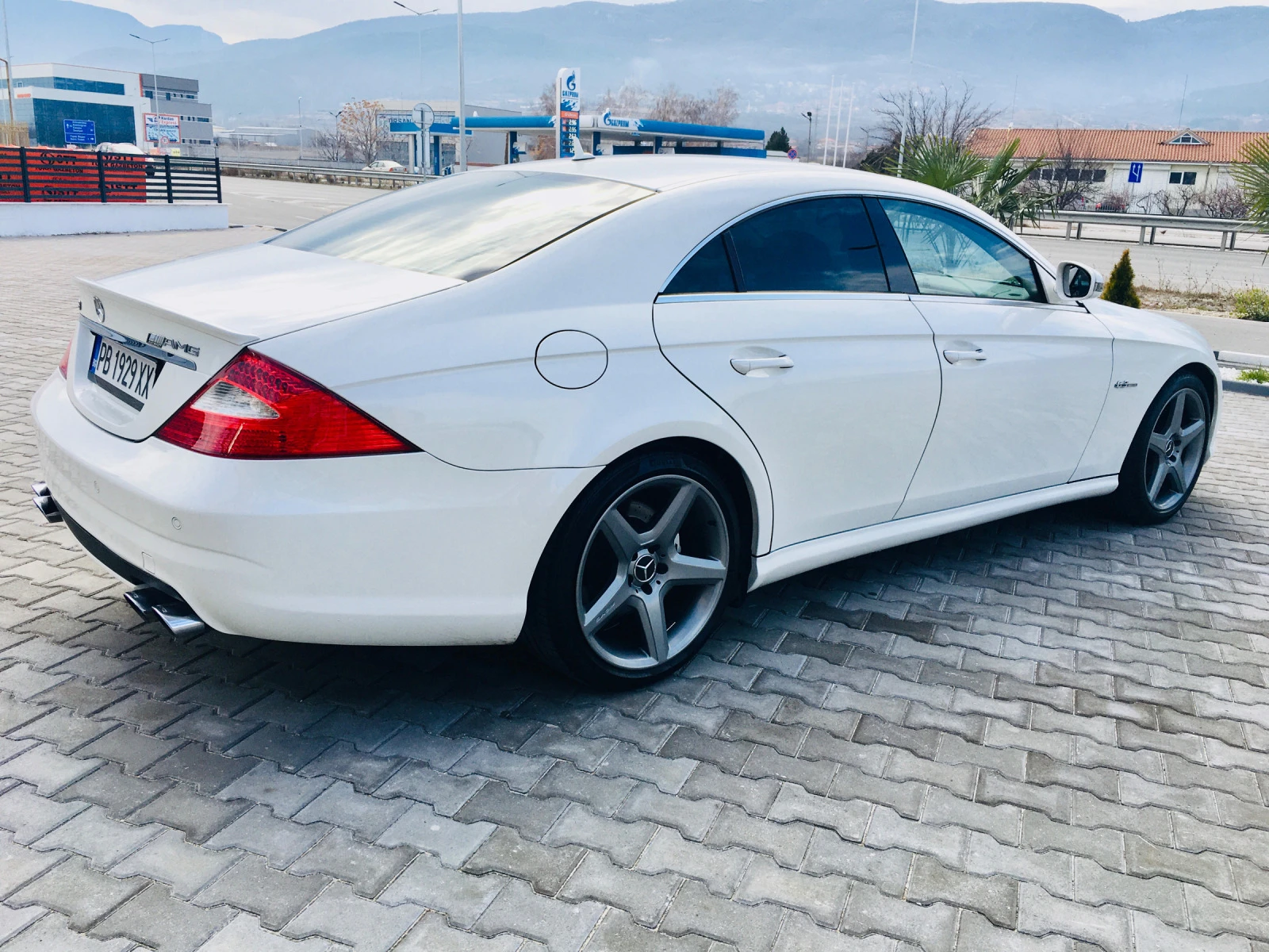 Mercedes-Benz CLS 63 AMG WHITE PEARL - изображение 6