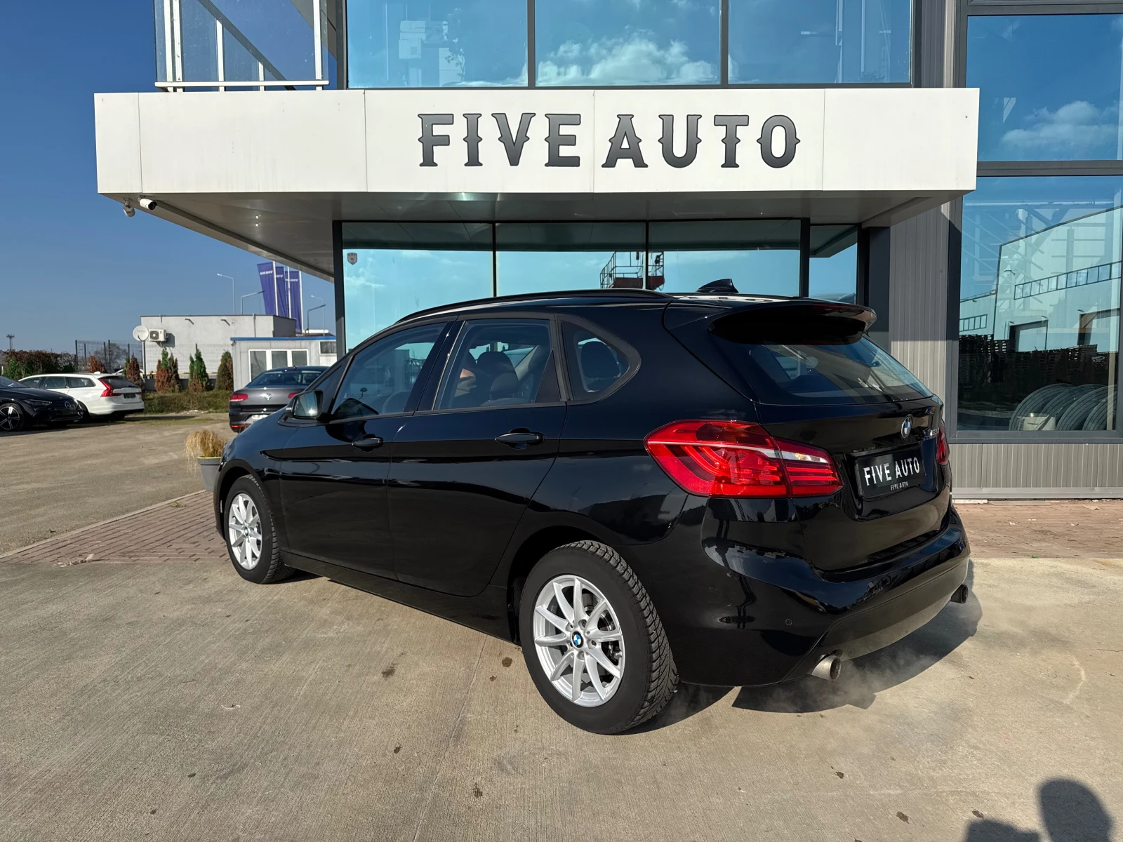 BMW 220 i Active Tourer / 78 700 км. - изображение 7