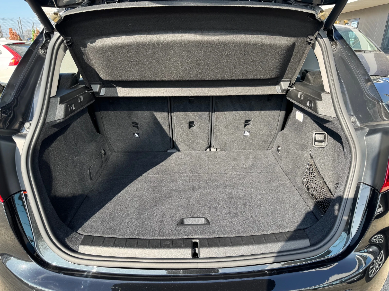 BMW 220 i Active Tourer / 78 700 км. | Mobile.bg — изображение 14