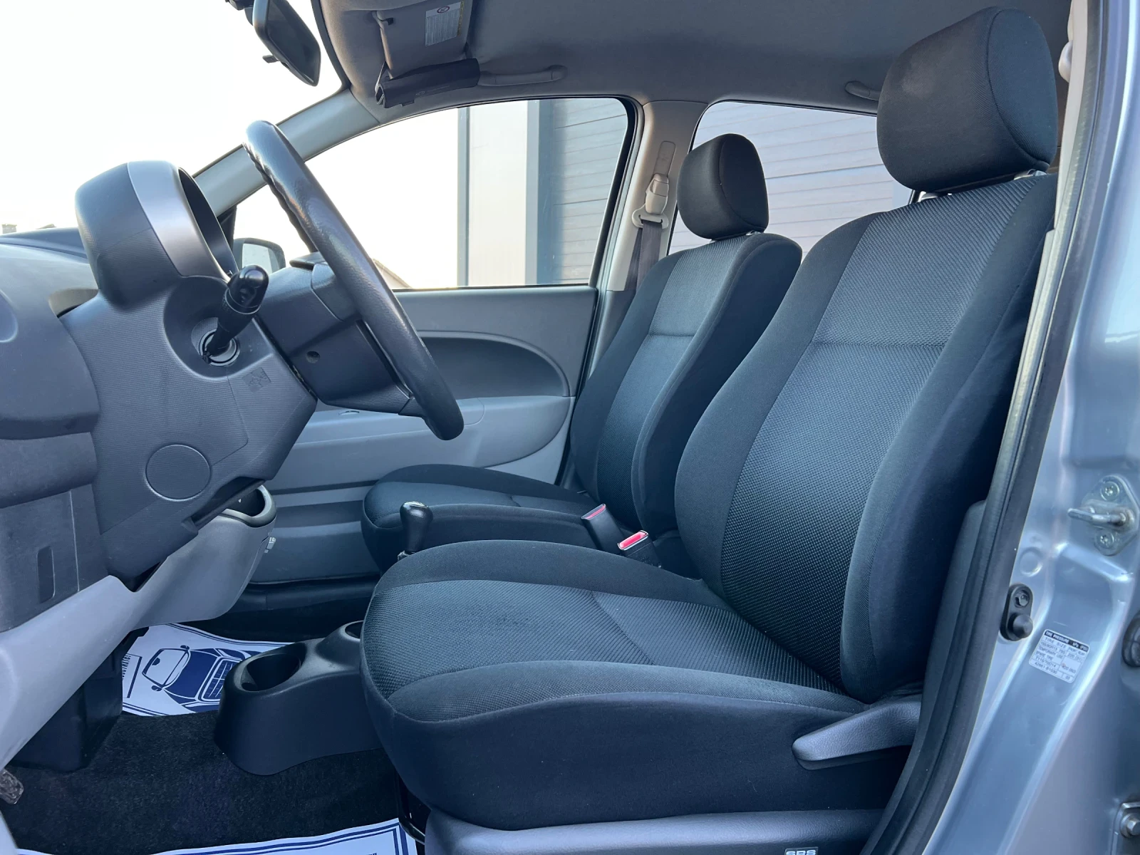 Subaru Justy 1.0 i  | Mobile.bg   13