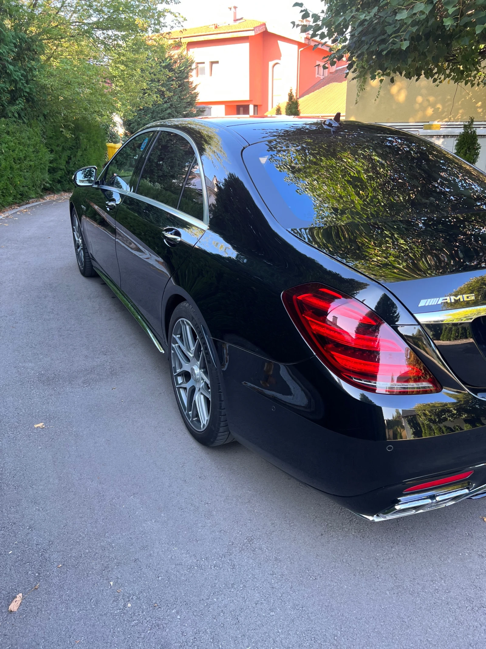 Mercedes-Benz S 63 AMG  - изображение 6