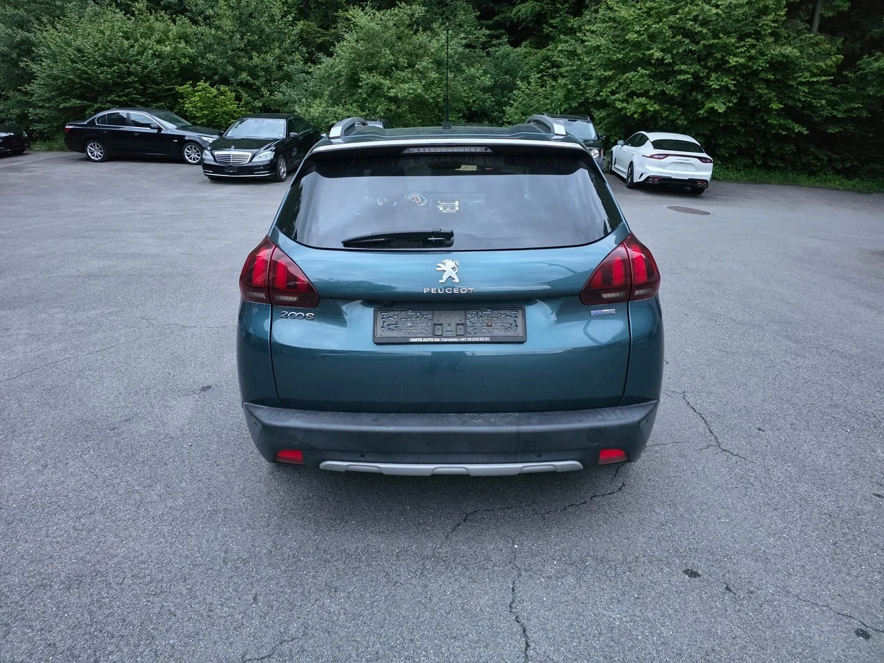 Peugeot 2008 1.2i Pure Swiss Autom  - изображение 2