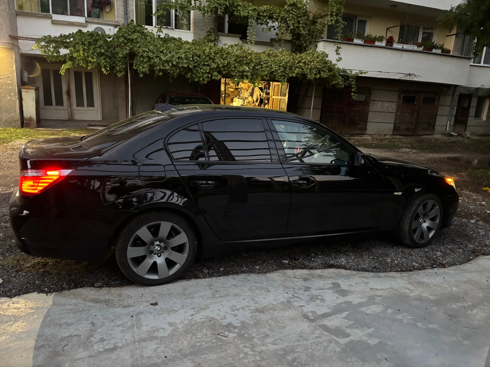 BMW 530 3.0D197кс.Фейс - изображение 3