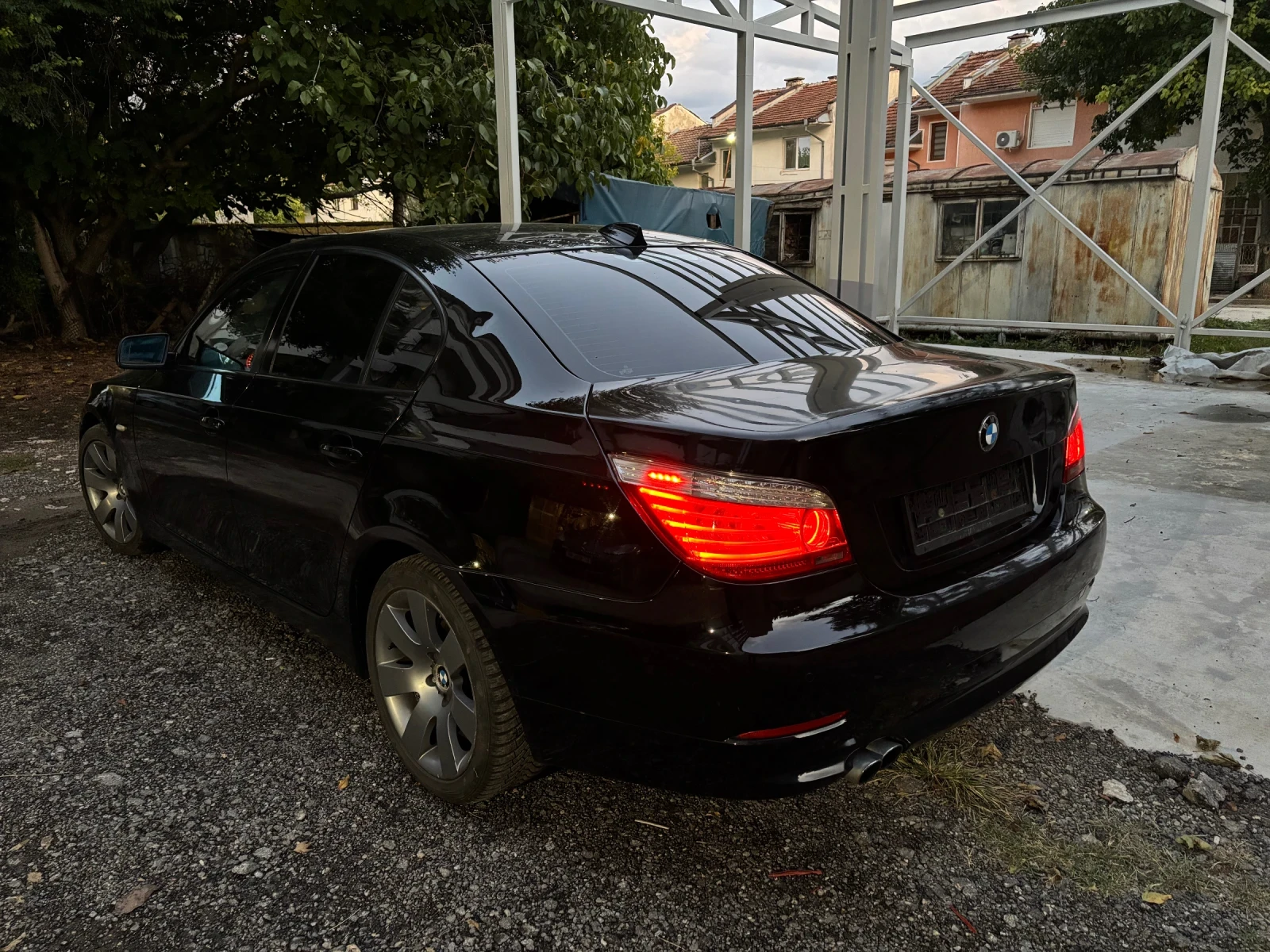 BMW 530 3.0D197кс.Фейс - изображение 2